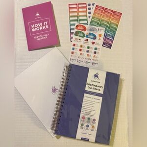 Clever Fox Pregnancy Journal Undated 9 Month Hardcover 7” x 10” Planner